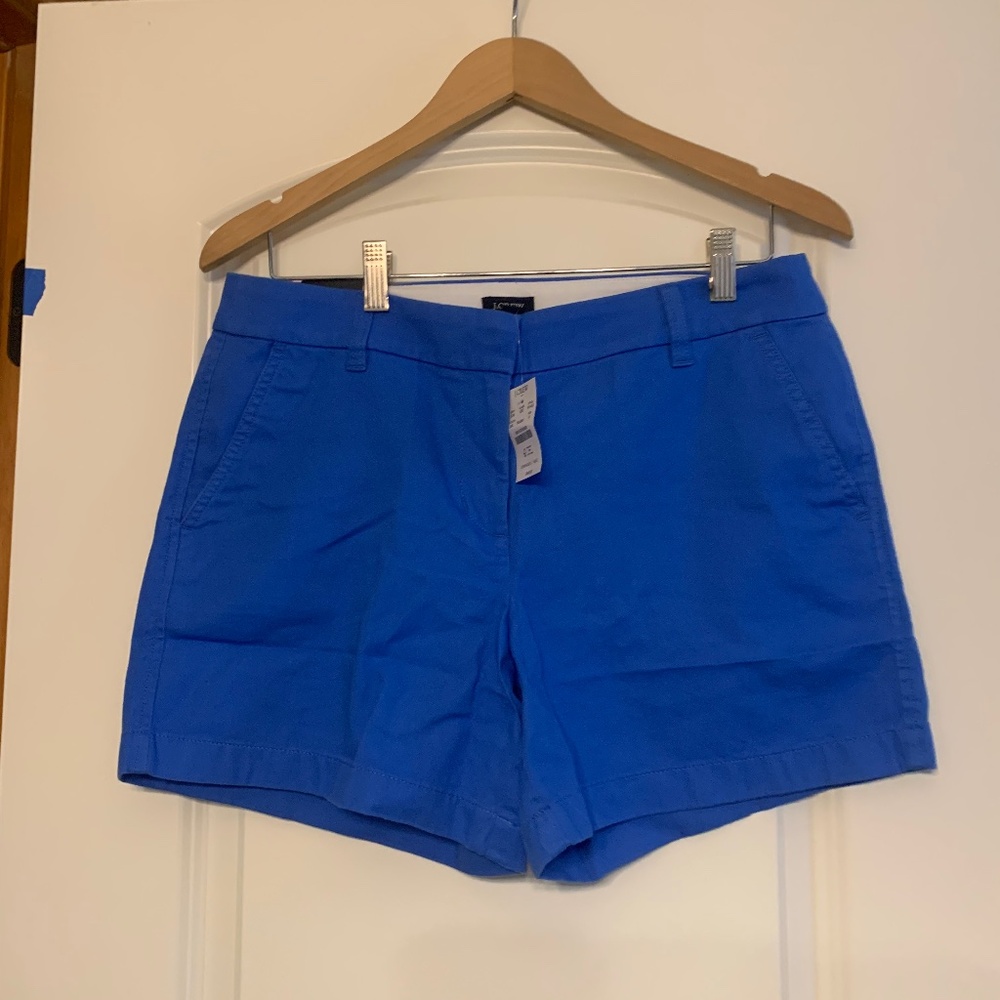 5” classic chino short